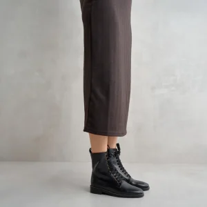 Clearance Anfibio Micro Borchie Must Have | Stivaletti Flat