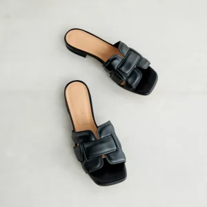 Sale Slider Nera Imbottita Sandali Flat