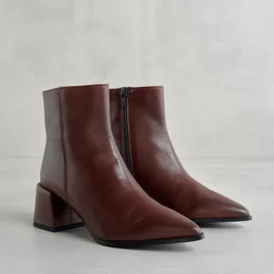 Outlet Stivaletto a Punta Stivaletti Con Tacco