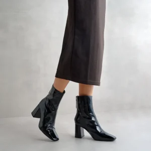 Sale Stivaletto Verniciato Stivaletti Con Tacco
