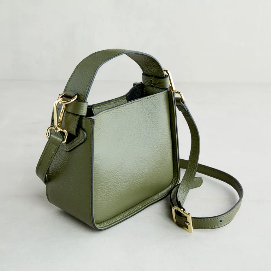 vbag_in_pelle_verde_milit_1.webp Outlet V-Bag in Pelle Mility Borse