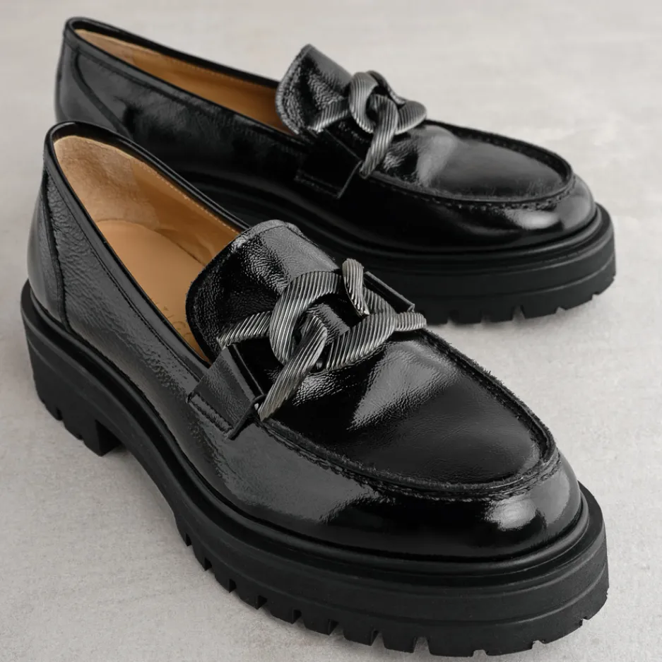 mocassino_nero_con_morset_1.webp Hot Mocassino con Morsetto Mocassini