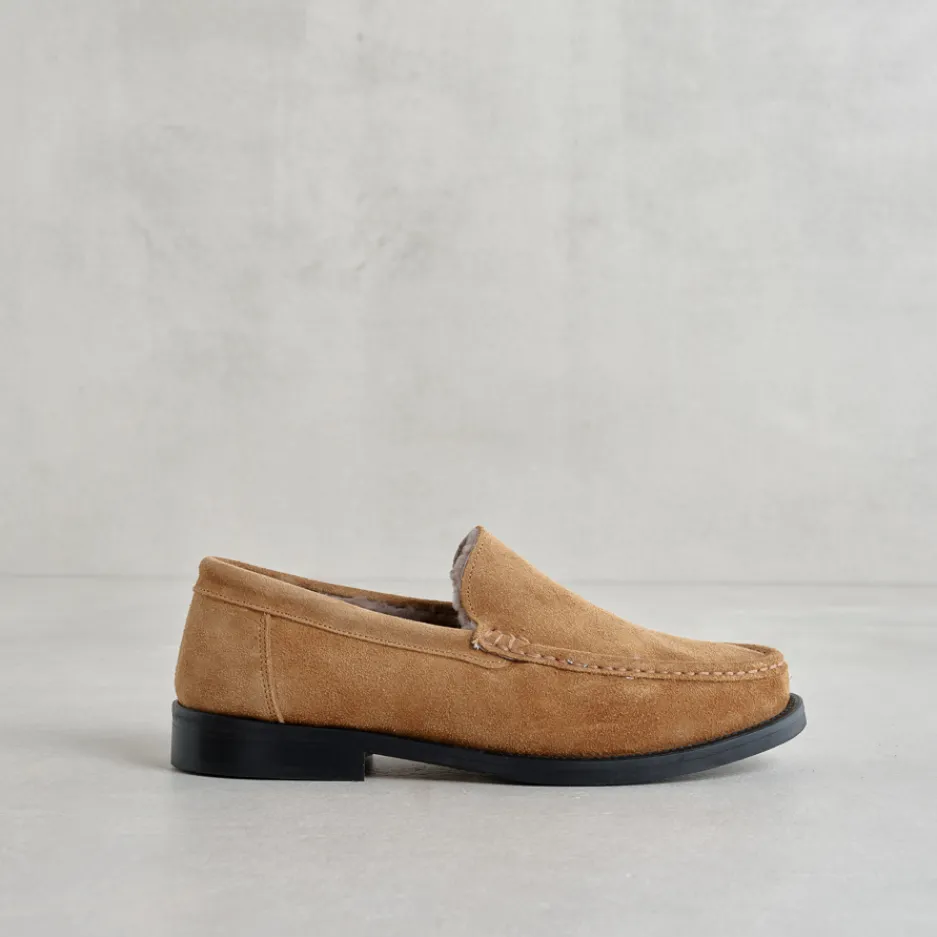 mocassino_slipon_con_pelo_1.webp New Mocassino Slip-on con Pelo Mocassini